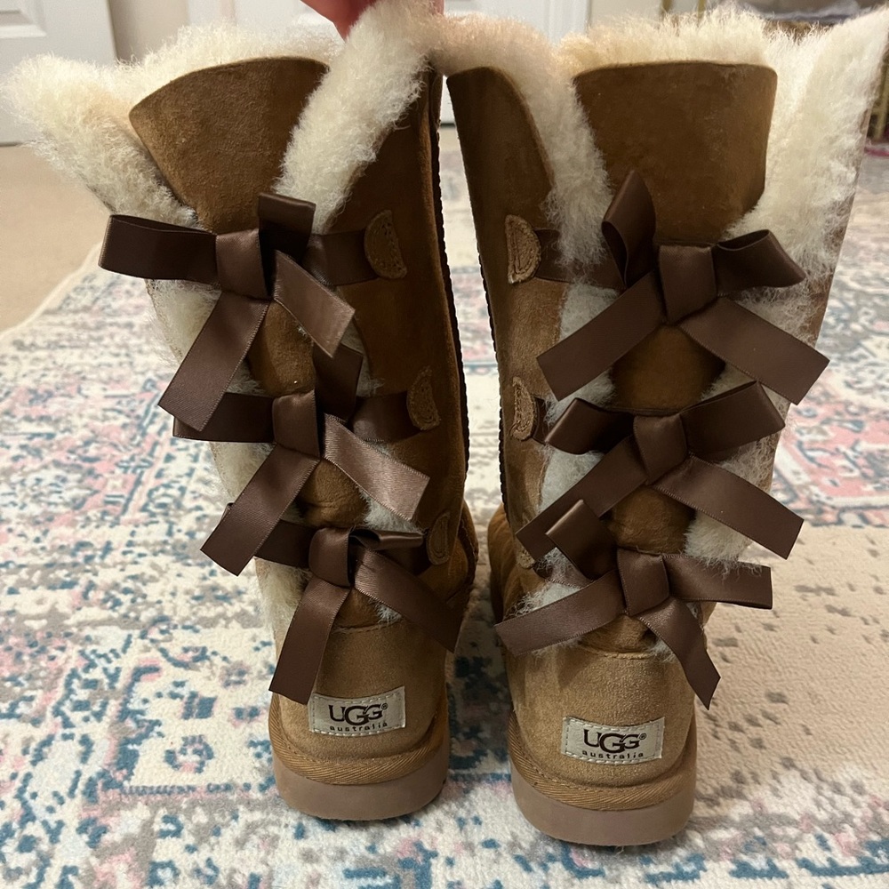 UGG Tall Bailey bows